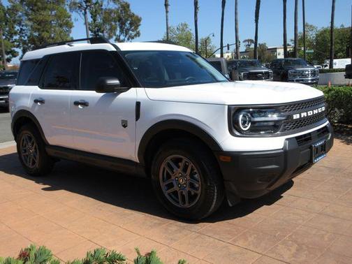 Oxford White 2025 Ford Bronco Sport Big Bend