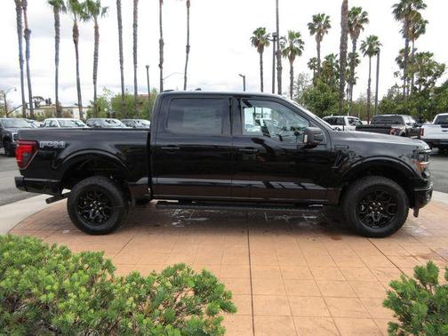 Agate Black Metallic 2026 Ford F-150 XLT