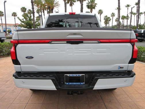 Avalanche 2023 Ford F-150 Lightning LARIAT