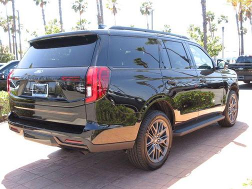 Agate Black Metallic 2026 Ford Expedition Platinum