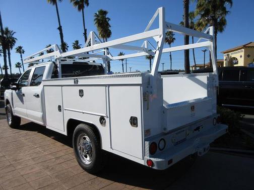 Oxford White 2026 Ford F-350 XL