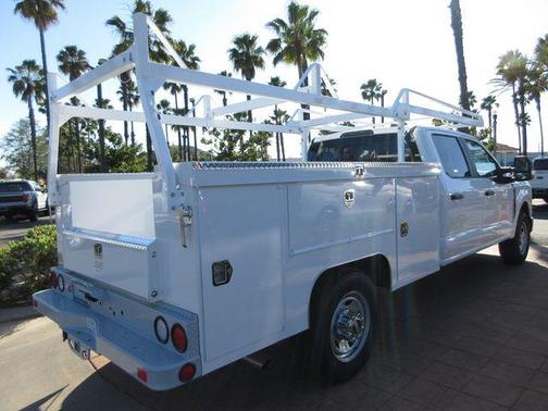 Oxford White 2026 Ford F-350 XL
