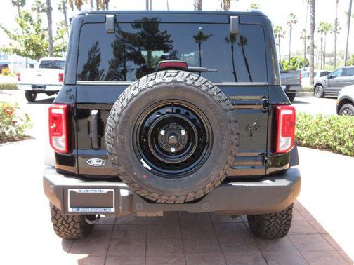 Shadow Black 2026 Ford Bronco Big Bend