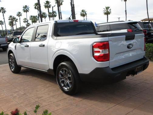 Space White Metallic 2026 Ford Maverick XLT