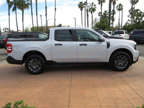 Space White Metallic 2026 Ford Maverick XLT