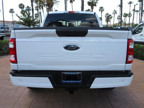 Oxford White 2022 Ford F-150 XL