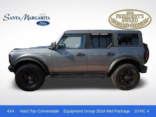 Carbonized Gray Metallic 2024 Ford Bronco Wildtrak