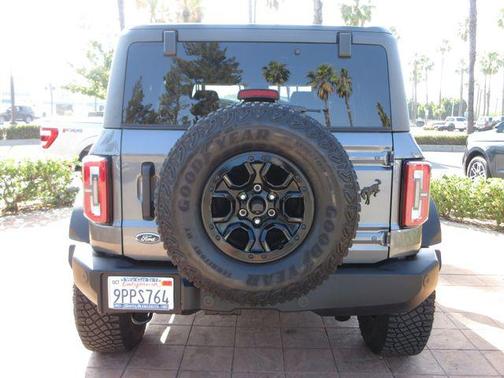 Carbonized Gray Metallic 2024 Ford Bronco Wildtrak