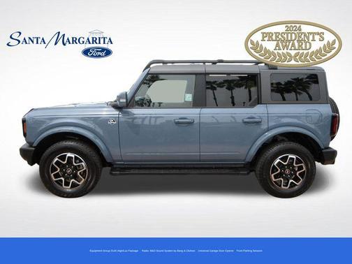 Azure Gray Metallic 2024 Ford Bronco Outer Banks