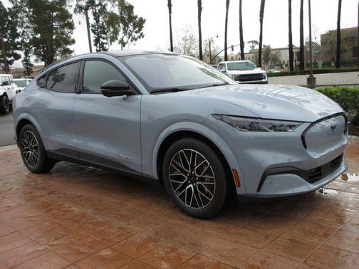 Glacier Gray Metallic TriCoat 2026 Ford Mustang Mach-E Premium