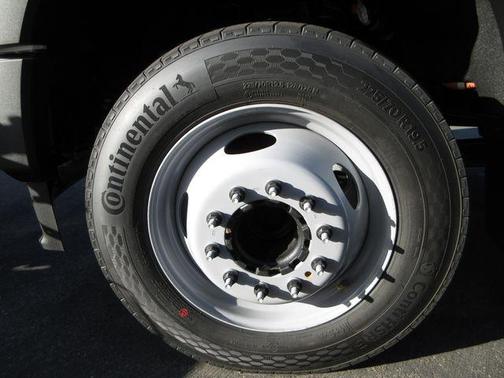 Oxford White 2026 Ford F-450 XL