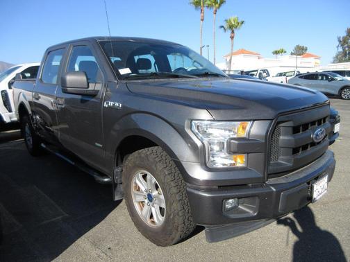 Magnetic Metallic 2017 Ford F-150 XL