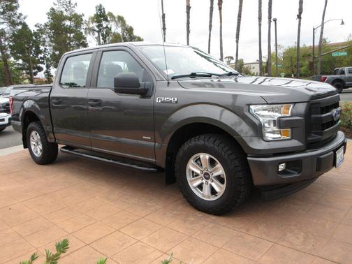 Magnetic Metallic 2017 Ford F-150 XL