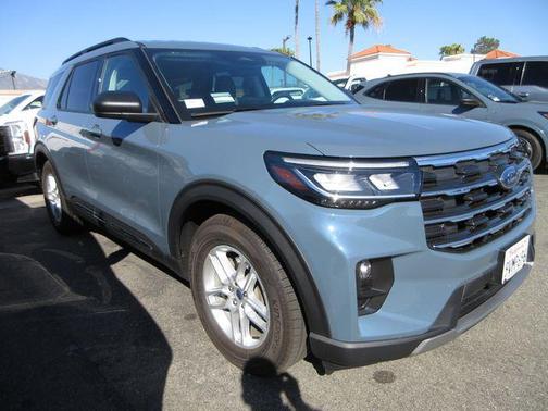 Vapor Blue Metallic 2025 Ford Explorer Active