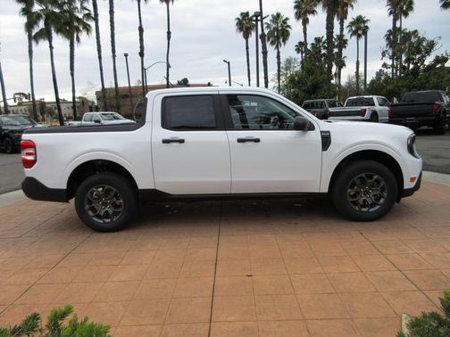 Oxford White 2026 Ford Maverick XLT