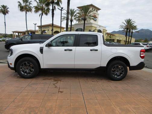 Oxford White 2026 Ford Maverick XLT