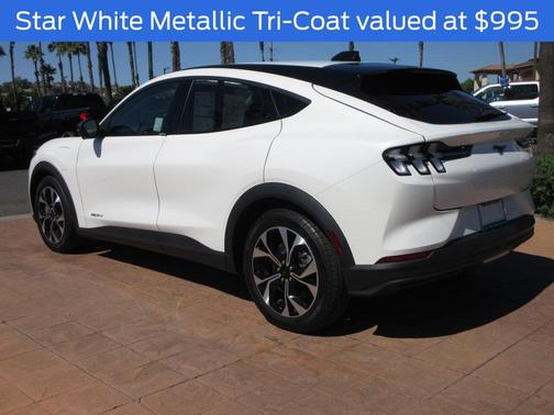 Star White Metallic Tri-Coat 2025 Ford Mustang Mach-E Select