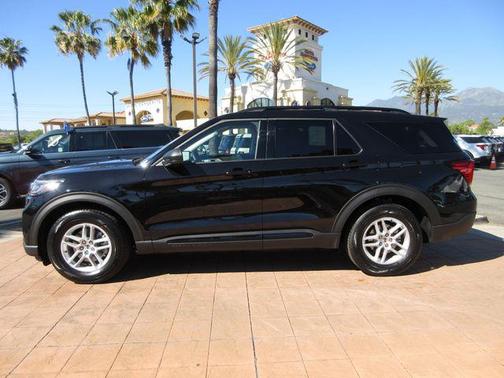 Agate Black Metallic 2026 Ford Explorer Active