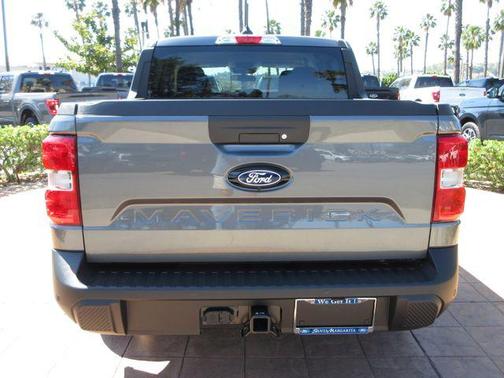 Carbonized Gray Metallic 2026 Ford Maverick XLT