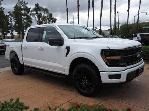 Oxford White 2026 Ford F-150 XLT
