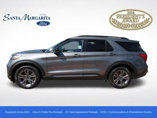 Carbonized Gray Metallic 2023 Ford Explorer XLT