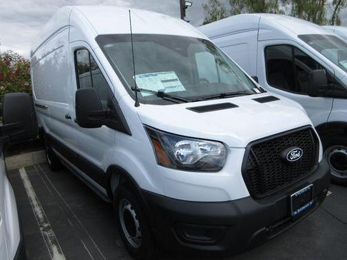 Oxford White 2026 Ford Transit-250 Base