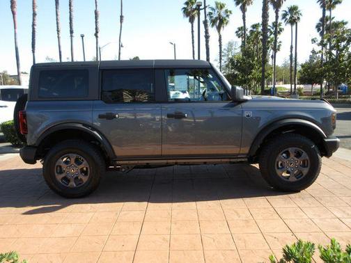 Carbonized Gray Metallic 2026 Ford Bronco Big Bend