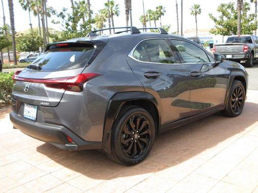 2022 Lexus UX 200 Base