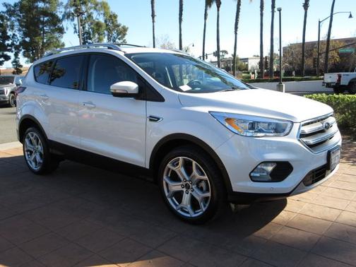 2019 Ford Escape TITANIUM
