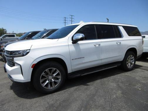 Summit White 2023 Chevrolet Suburban Premier