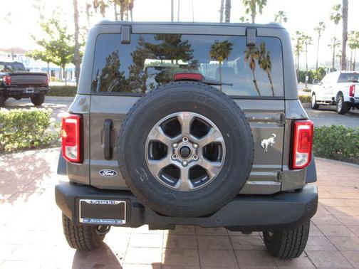 Marsh Gray 2026 Ford Bronco Big Bend