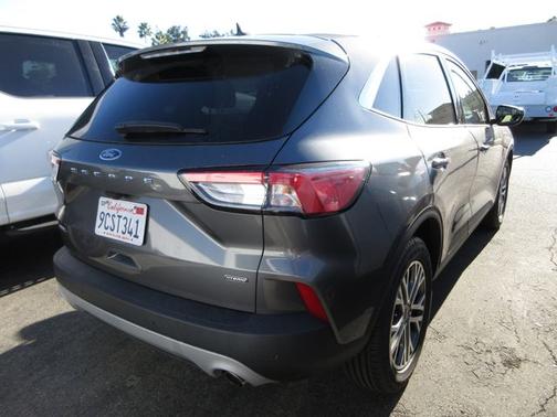 2022 Ford Escape SEL