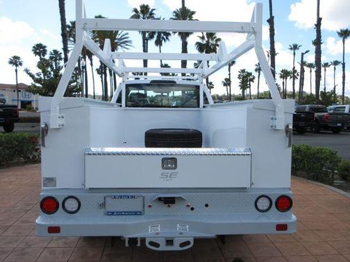 Oxford White 2026 Ford F-350 XL