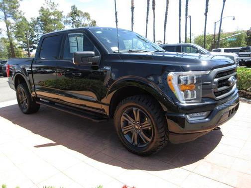 Agate Black Metallic 2023 Ford F-150 XLT