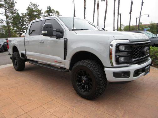 Avalanche 2025 Ford F-250 Lariat