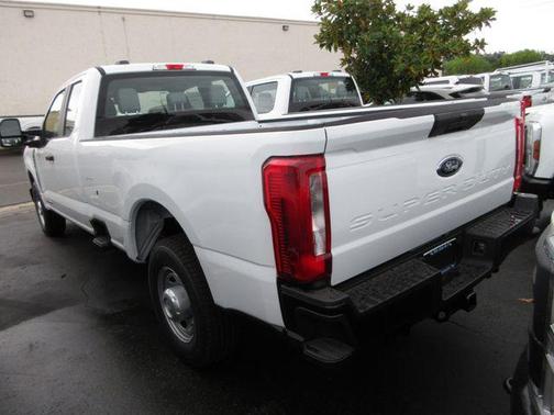 Oxford White 2026 Ford F-250 XL