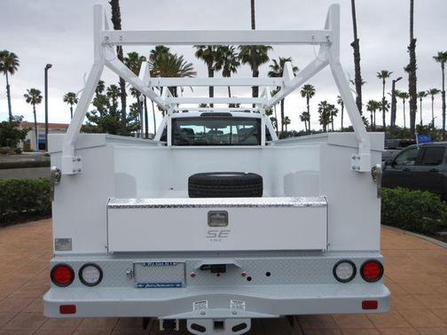 Oxford White 2026 Ford F-350 XL
