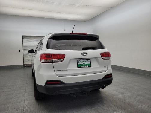 2018 Kia Sorento LX