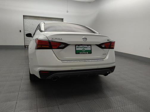 2022 Nissan Altima SR Intelligent AWD