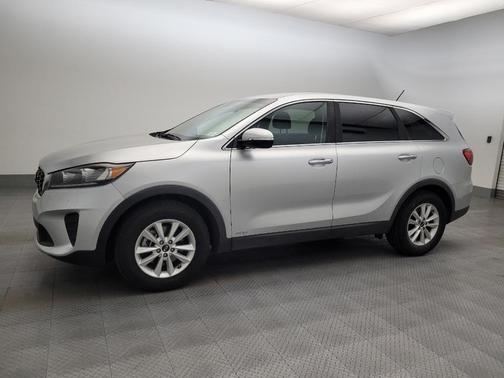 Sparkling Silver 2020 Kia Sorento LX