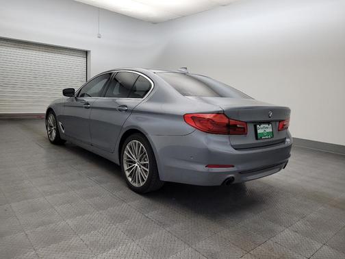 2020 BMW 530 i