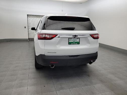 Summit White 2021 Chevrolet Traverse LS