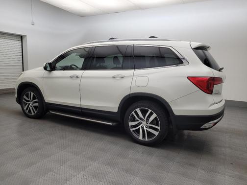 White Diamond Pearl 2017 Honda Pilot Elite