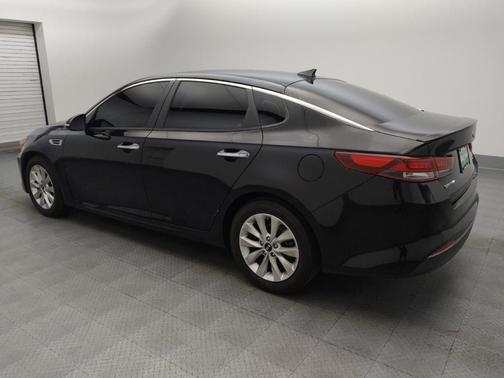 2018 Kia Optima S