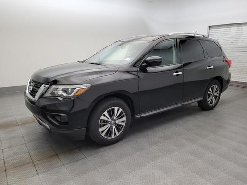 2017 Nissan Pathfinder S