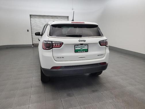 Bright White Clearcoat 2022 Jeep Compass Sport