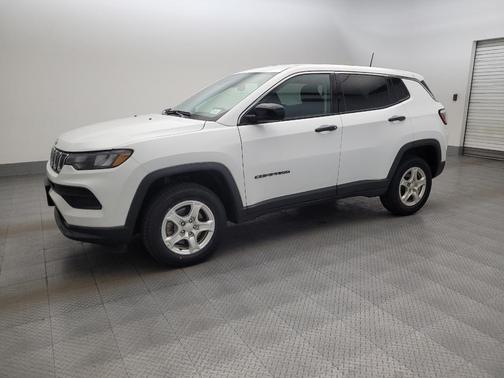 Bright White Clearcoat 2022 Jeep Compass Sport