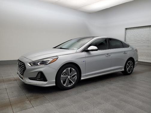 2019 Hyundai SONATA Hybrid Limited