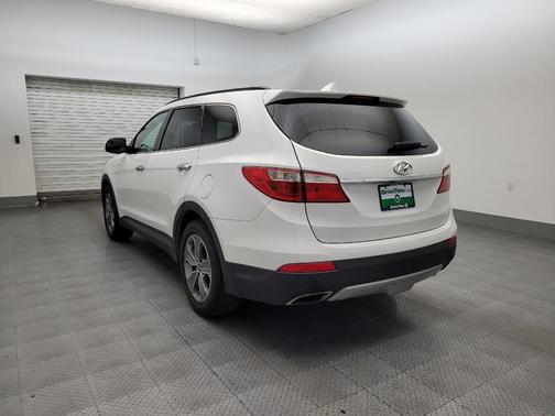 2016 Hyundai SANTA FE SE