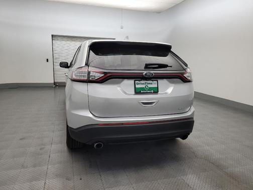 Ingot Silver Metallic 2017 Ford Edge SE